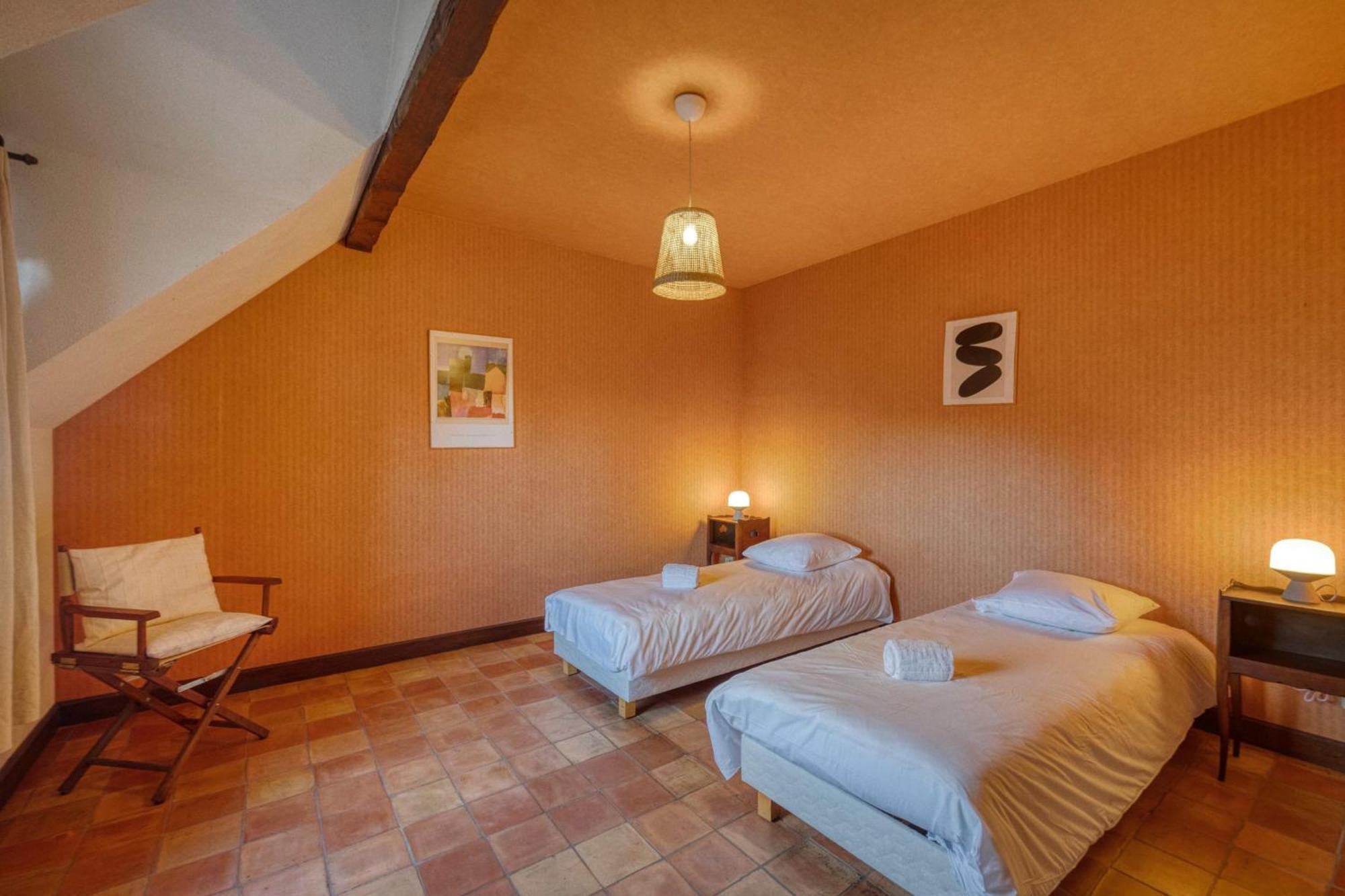 #Hp La Maison Des Lilas Large Family House Sleeps 12 Garden Seyssinet Buitenkant foto