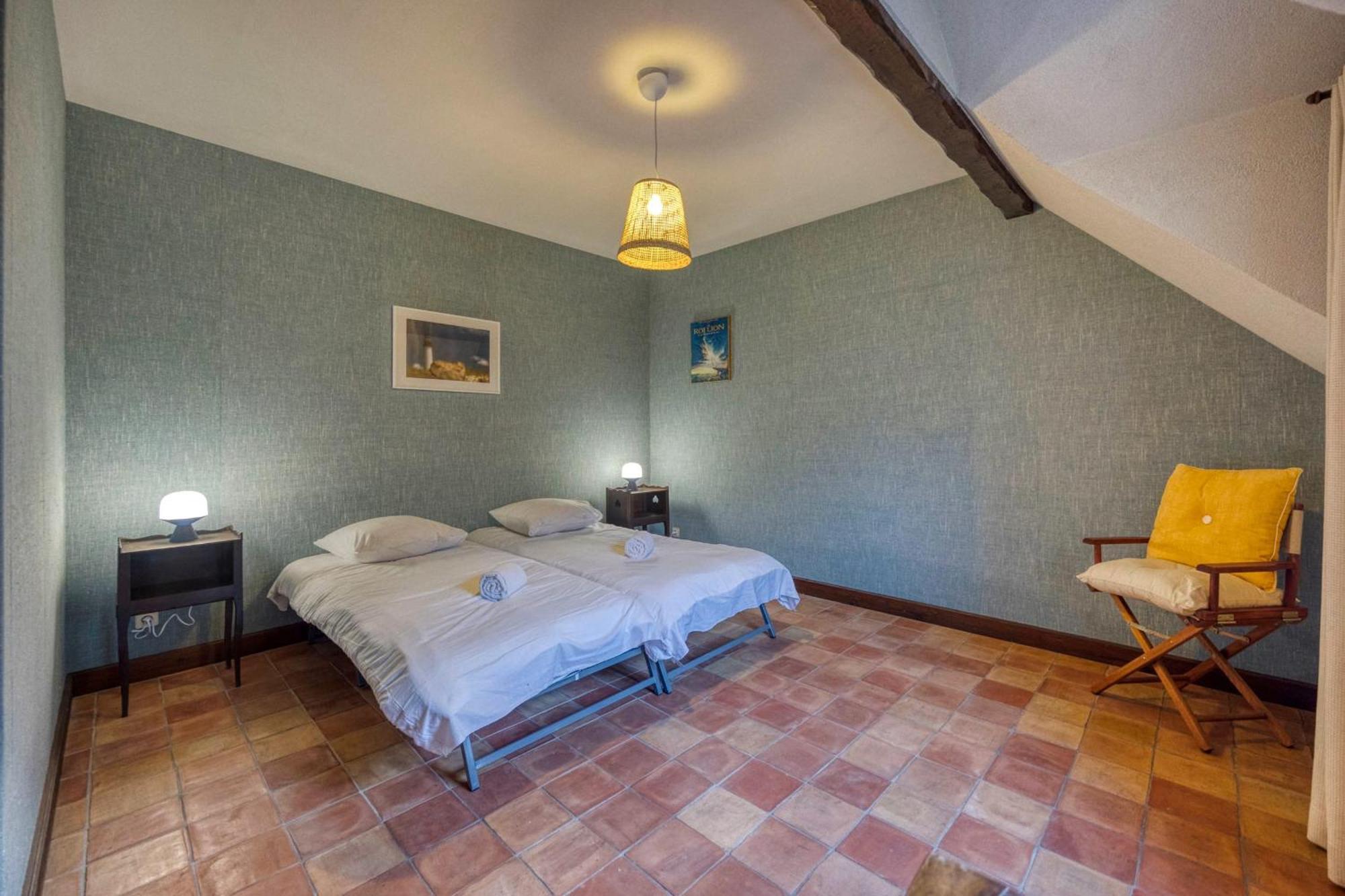 #Hp La Maison Des Lilas Large Family House Sleeps 12 Garden Seyssinet Buitenkant foto